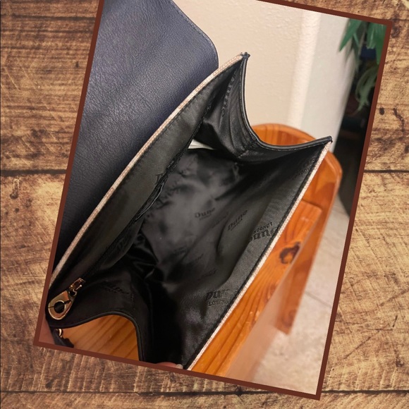 Dune London Crossbody - Picture 5 of 5